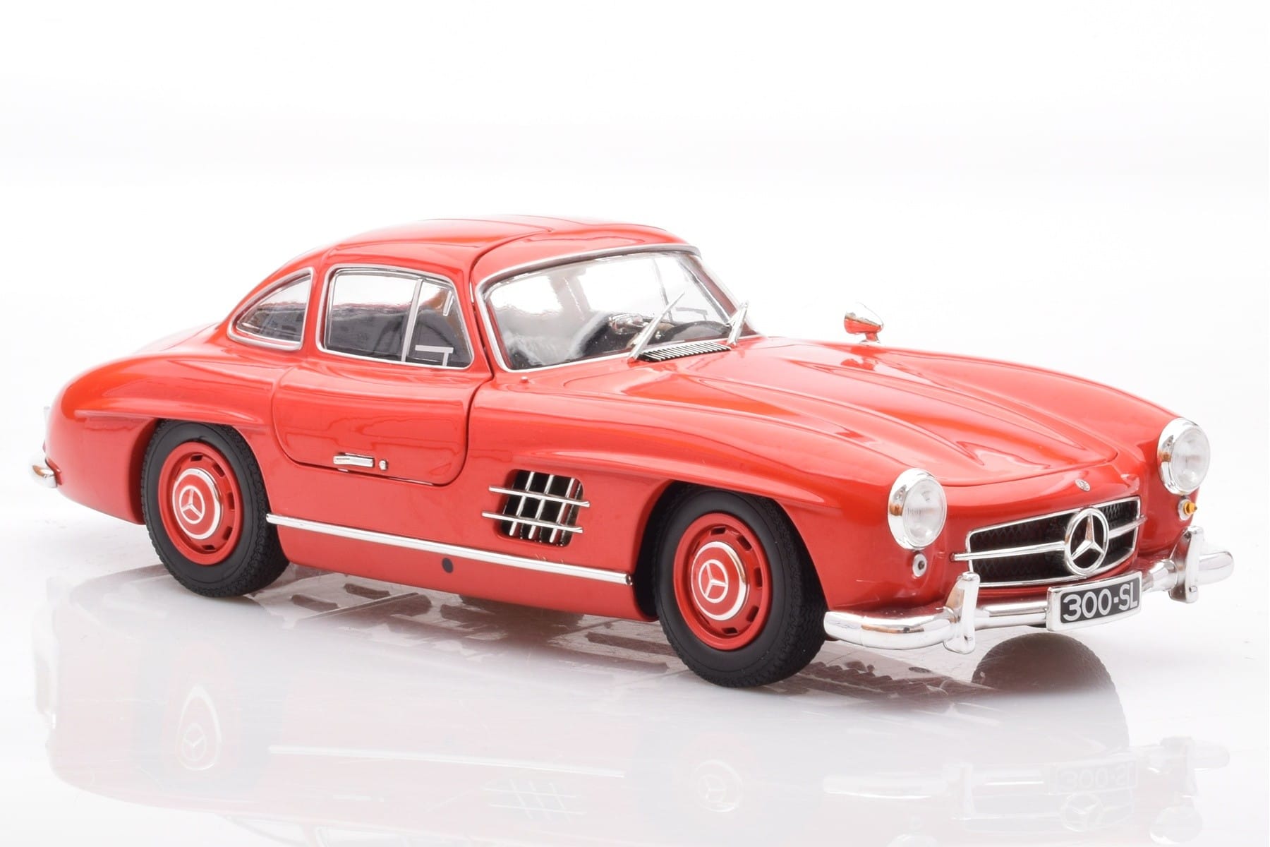 Mercedes 300 SL W198 Gullwing Czerwony Minichamps 1:18 110037211 Metal — zdjęcie 6 z 8