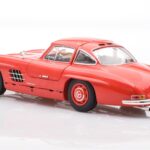Mercedes 300 SL W198 Gullwing Czerwony Minichamps 1:18 - image 7 of 8