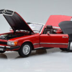 Mercedes 450 SL R107 Wersja USA Czerwony Norev 1:18 - image 2 of 8