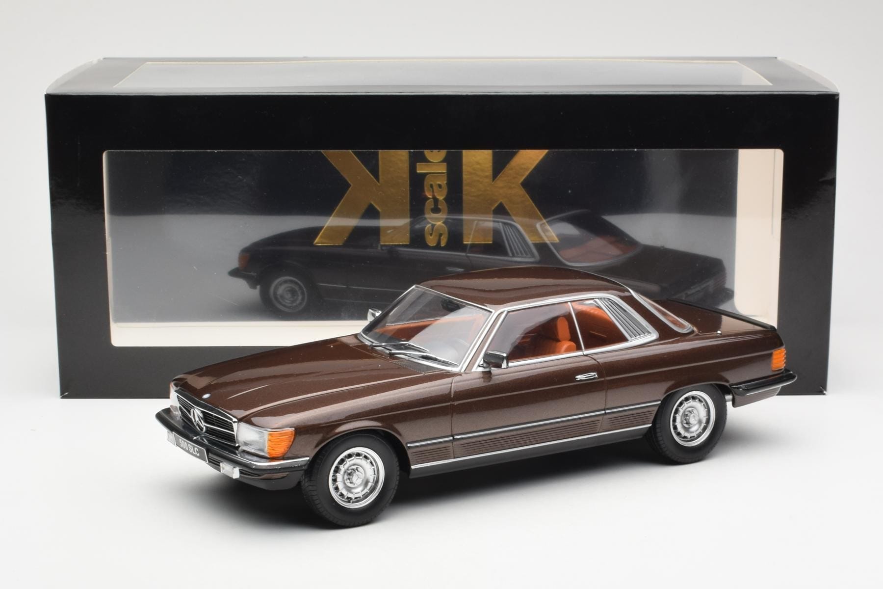 Mercedes 500 SLC C107 Brązowy KK-Scale 1:18 180851 Metal — zdjęcie 6 z 6