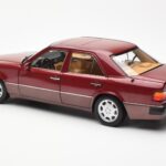 Mercedes 500E W124 Czerwony Metallic Dealer Edition Norev 1:18 B66040699 - image 7 of 8