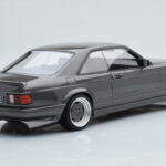 Mercedes 560 SEC C126 AMG Wide Body Szary Otto 1:18 - image 2 of 6