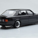 Mercedes 560 SEL AMG W126 Obsidian Czarny Otto 1:18 - image 2 of 6