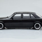 Mercedes 560 SEL AMG W126 Obsidian Czarny Otto 1:18 - image 3 of 6