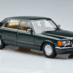 Mercedes 560 SEL W126 Ciemna Zieleń Metalik Norev 1:18 - image 5 of 7