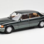 Mercedes 560 SEL W126 Night Zielony Metaliczny Dealer Edition Norev 1:18 B66040626
