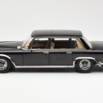 Mercedes 600 SWB W100 Czarny KK-Scale 1:18 180601 - image 3 of 6