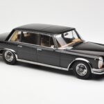 Mercedes 600 SWB W100 Czarny KK-Scale 1:18 180601 - image 4 of 6