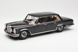 Mercedes 600 SWB W100 Czarny KK-Scale 1:18 180601