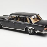 Mercedes 600 SWB W100 Czarny KK-Scale 1:18 180601 - image 5 of 6