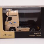 Mercedes Actros Gigaspace IAA 2012 Taxi NZG 1:50 - image 4 of 4