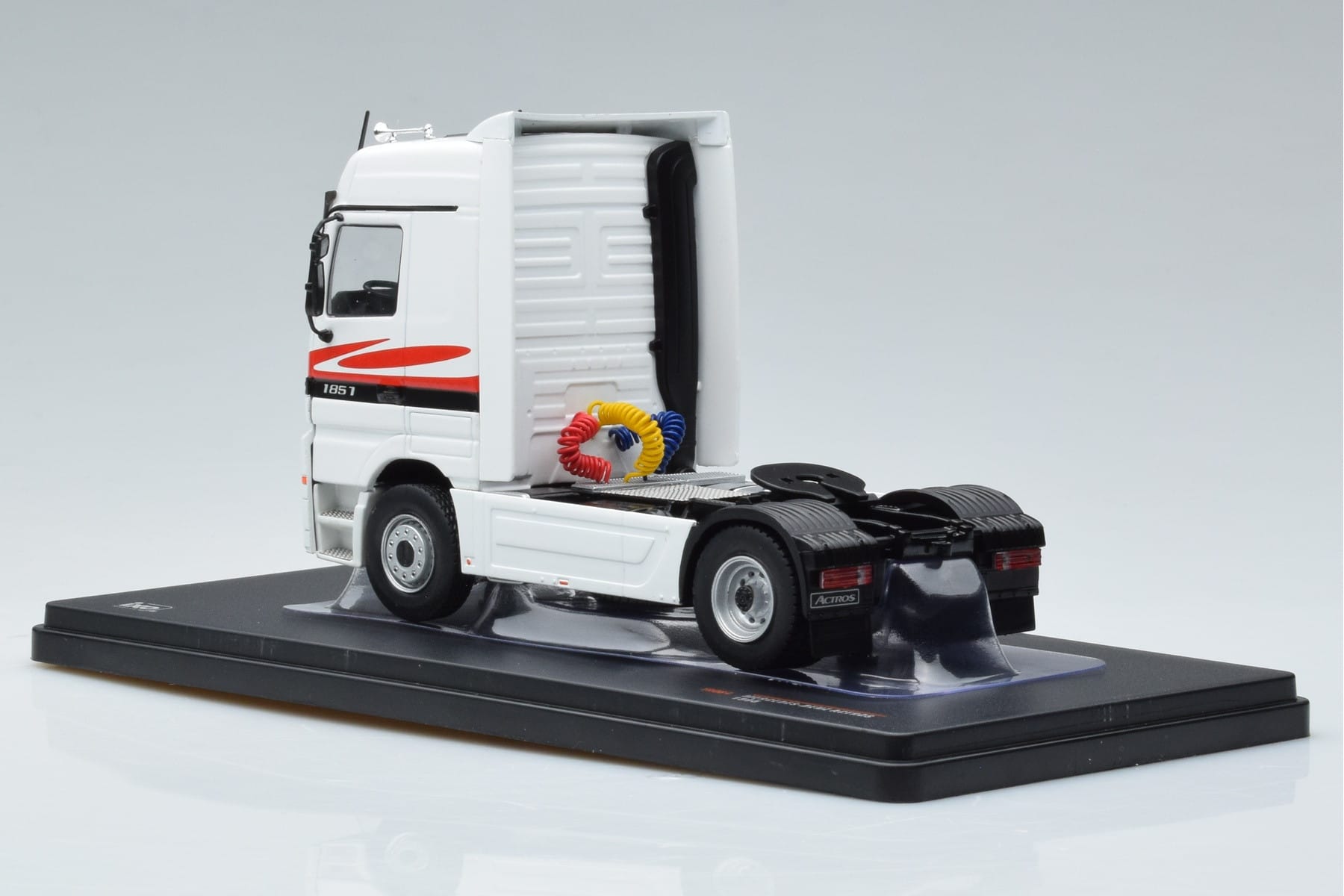 Mercedes Actros MP1 Biały IXO 1:43 TR064 Metal — zdjęcie 5 z 6