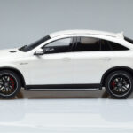 Mercedes AMG GLE 63S C292 Coupe Biały GT Spirit 1:18 - image 3 of 6