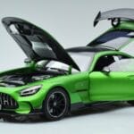 Mercedes AMG GT C190 Black Series Zielony Hell Magno Limitowana Edycja Norev 1:18 183903 Metal - image 2 of 7
