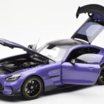 Mercedes AMG GT Black Series Fioletowy Asia Exclusive Norev 1:18 - image 2 of 8