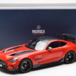 Mercedes AMG GT Black Series Czerwony Asia Exclusive Norev 1:18 - image 8 of 8