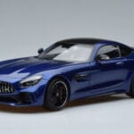 Mercedes AMG GT R C190 Brylantowy Niebieski AUTOart 1:18 76334 Metal