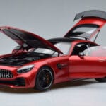 Mercedes AMG GT R C190 Kardynalna Czerwień AUTOart 1:18 76331 Metal - image 2 of 7
