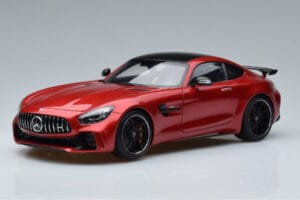 Mercedes AMG GT R C190 Kardynalna Czerwień AUTOart 1:18 76331 Metal