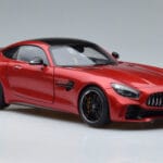 Mercedes AMG GT R C190 Kardynalna Czerwień AUTOart 1:18 76331 Metal - image 5 of 7