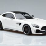 Mercedes AMG GT R Biały GT Spirit 1:18 KJ021 Żywica - image 4 of 6