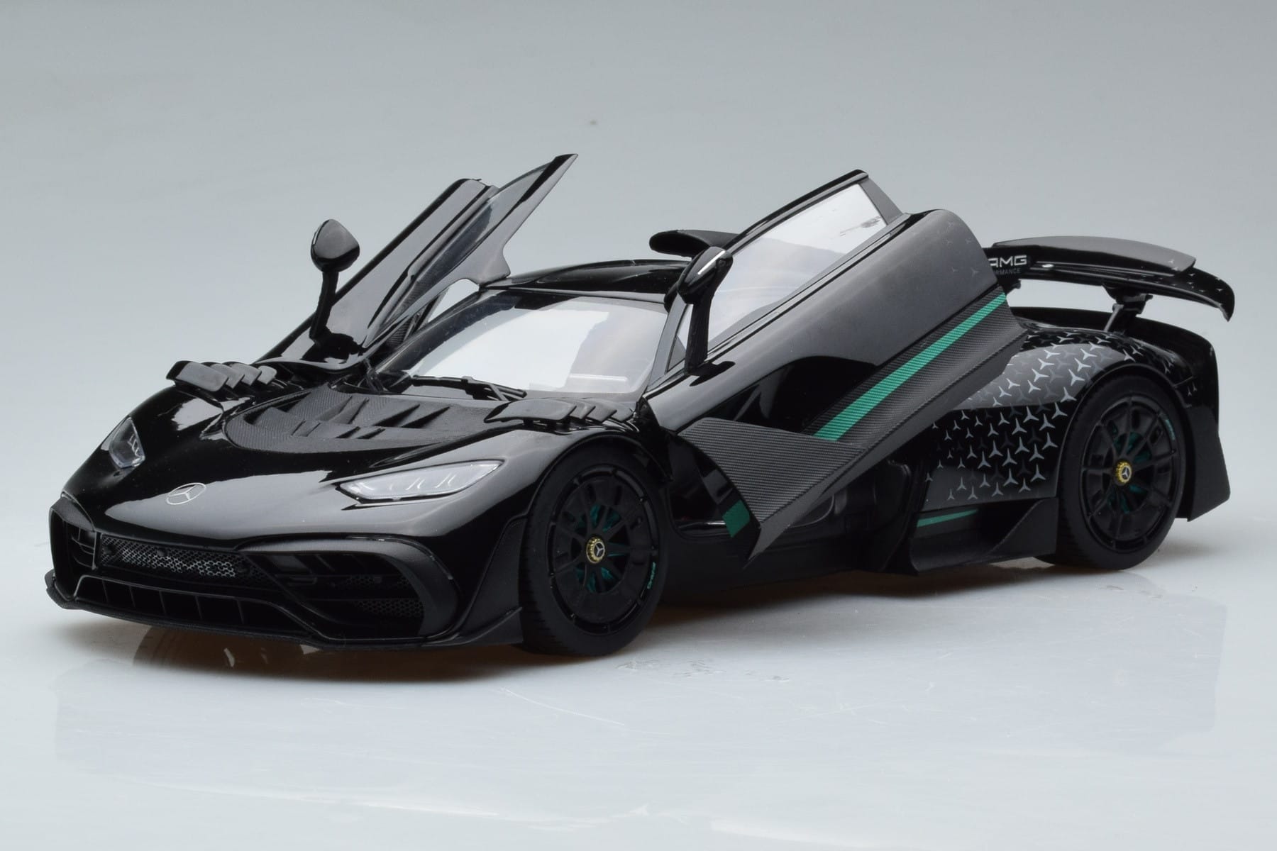 Mercedes AMG One Czarny NZG 1:18 B66961042 Metal — zdjęcie 3 z 9