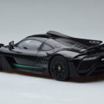 Mercedes AMG One Czarny NZG 1:18 - image 8 of 9