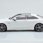 Mercedes Brabus 900 S-Class C222 Coupe Polar Biały GT Spirit 1:18 - image 3 of 6