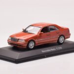 Mercedes C-Class W202 C220 Pomarańczowy Metaliczny Dealer Edition Minichamps 1:43 - image 2 of 4