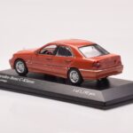 Mercedes C-Class W202 C240 Pomarańczowy Metaliczny Minichamps 1:43 - image 3 of 4