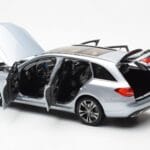 Mercedes C-Class W205 T-Model Srebrny Asia Exclusive Norev 1:18 - image 5 of 8