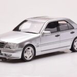 Mercedes C36 AMG W202 Srebrny Otto 1:18