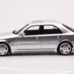 Mercedes C36 AMG W202 Srebrny Otto 1:18 - image 3 of 6