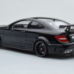 Mercedes C63 AMG W204 Black Series Czarny GT Spirit 1:18 - image 5 of 7