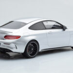 Mercedes C63S AMG C205 Coupe Srebrny GT Spirit 1:18 - image 2 of 6