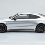 Mercedes C63S AMG C205 Coupe Srebrny GT Spirit 1:18 - image 3 of 6
