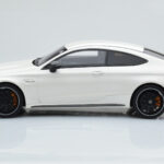 Mercedes C63S AMG C205 Coupe Biały GT Spirit 1:18 - image 3 of 6