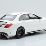 Mercedes C63S AMG W205 Biały GT Spirit 1:18 - image 2 of 6