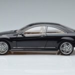 Mercedes CL63 AMG C216 Czarny AUTOart 1:18 76169 Metal - image 3 of 6