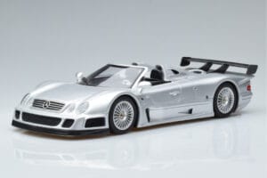 Mercedes CLK GTR Roadster Srebrny GT Spirit 1:18 GT155 Żywica