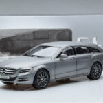 Mercedes CLS Shooting Brake X218 Alanite Szary Norev 1:18 - image 7 of 7