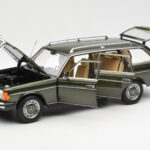 Mercedes 230T W123 T-Model Zielony Metalik Norev 1:18 183730 - image 2 of 8