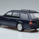 Mercedes E36 AMG S124 Niebieski Otto 1:18 OT753 Żywica - image 5 of 6