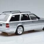 Mercedes E36 AMG S124 Srebrny Otto 1:18 OT889 Żywica - image 2 of 6