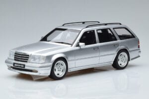 Mercedes E36 AMG S124 Srebrny Otto 1:18 OT889 Żywica