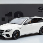Mercedes AMG E63 S S213 T-Model Biały GT Spirit 1:18 - image 6 of 6