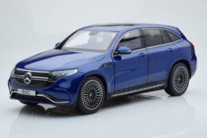 Mercedes EQC 400 Brilliant Niebieski NZG 1:18 B66963757