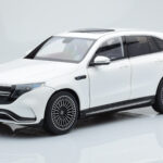 Mercedes EQC 400 Diamond Biały NZG 1:18