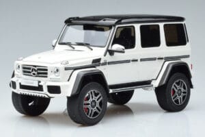 Mercedes G500 4x4 W463 GT Spirit 1:18 GT142 Żywica