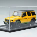 Mercedes AMG G63 W463 Żółty MotorHelix 1:18 MH018 Y Żywica - image 6 of 7